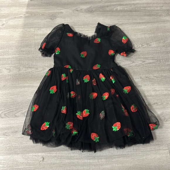 Lola and The Boys Tulle Sequin Strawberry Mini, size 6 - Picture 2 of 5